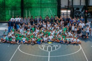 jogo das estrelas teve ações sociais com atletas em escolas de belo horizonte