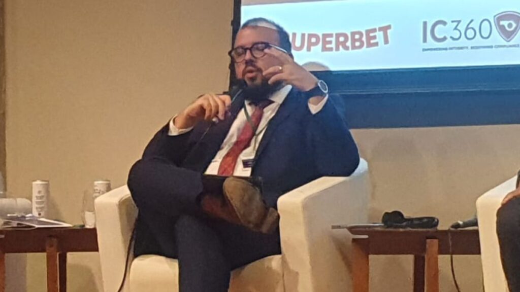 governo federal detalha ações contra apostas ilegais no brazil sports tech summit