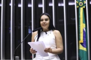 lei que proíbe bloqueio de recursos de loterias e apostas destinados ao esporte é aprovada em comissão da câmara; entenda