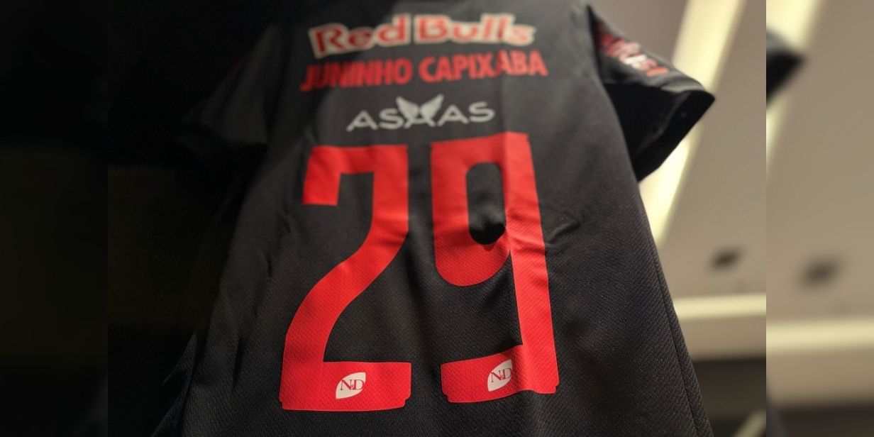 red bull bragantino fecha acordos para uniformes de equipes profissional e de base