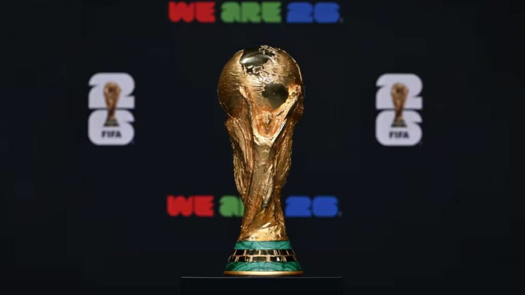 entre a copa do mundo e as eleições, o jogo que importa é o seu