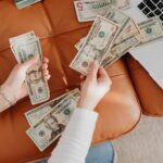 Maneras reales de ganar dinero siendo menor de 22 años