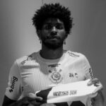 corinthians usará camisa como manifesto contra o racismo em jogo do brasileirão