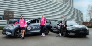 manchester city fecha patrocínio com byd para camisas de treino masculina e feminina