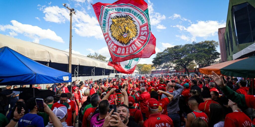 portuguesa repete promoção de ingresso gratuito e mira 18 mil sócios torcedores