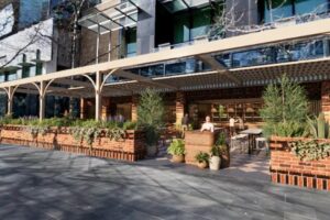 crown melbourne to cut 200 jobs