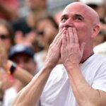 andre agassi cancela participação em jogos de exibição no la open após lesão