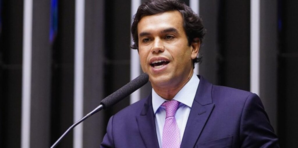 comissão da câmara tenta ouvir ffu, livemode e investidores sobre contratos com clubes