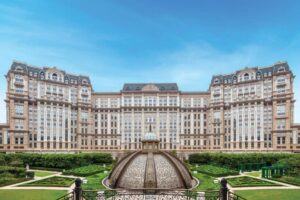 shin hwa world expects to narrow net loss by up to 35%