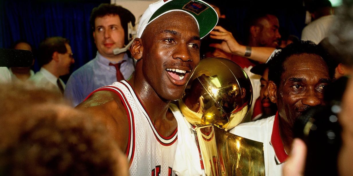 michael jordan lidera atletas em lista de bilionários de 2026 da forbes