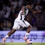 corinthians fecha com novo patrocinador com exposição no uniforme