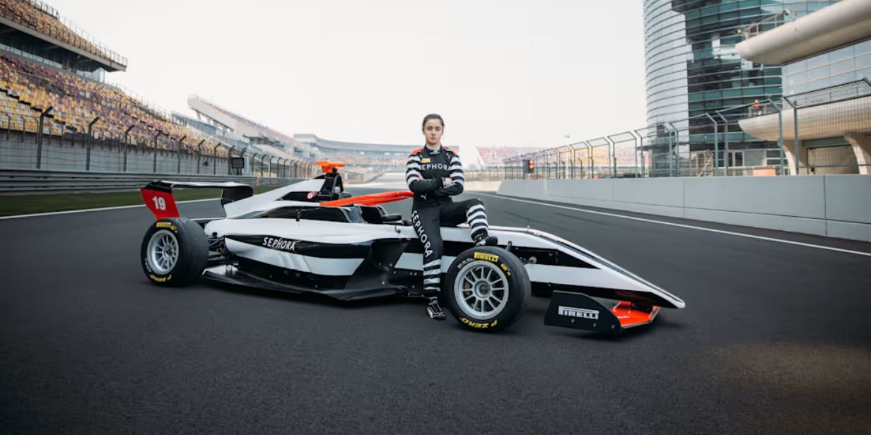 sephora se torna parceira de varejo de beleza da f1 academy
