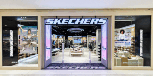 skechers tenta avançar no mercado brasileiro com naming rights em sp e loja conceito no rj