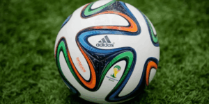 de 2014 a 2026: a era das bolas conectadas na copa do mundo