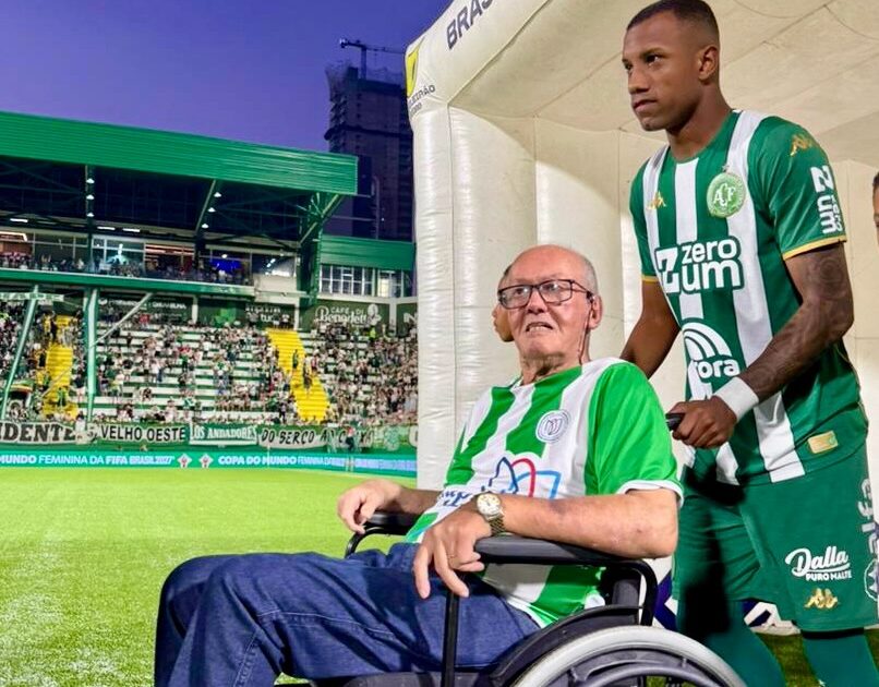 em parceria com bet patrocinadora, chapecoense promove ação de conscientização sobre o parkinson