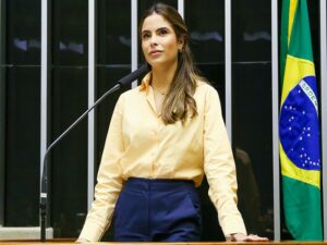 deputada propõe destinar 1% da arrecadação das loterias federais para programa contra feminicídio