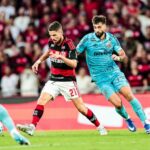globo obtém 22 pontos com vitória de virada de flamengo sobre santos no brasileirão