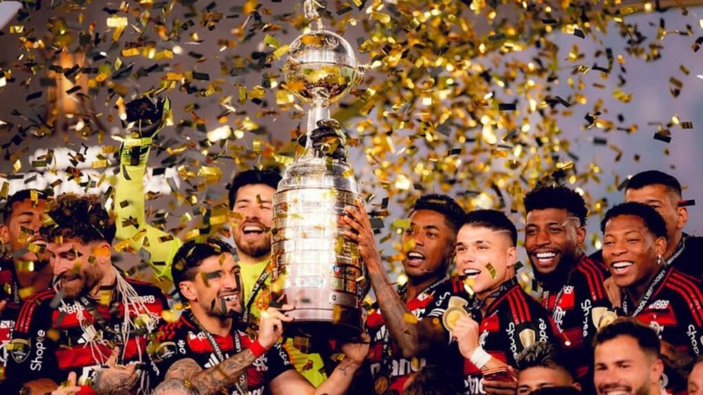 flamengo aumenta 56,6% na arrecadação e é 1º clube do brasil a superar r$ 2 bilhões em receitas