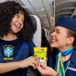 azul ativa patrocínio à seleção brasileira com embalagens de balas personalizadas