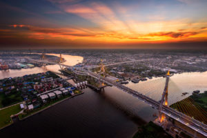 thai cyber police arrest five in operation against alleged online gambling network